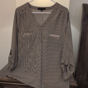 Adrienne Vittadini Black and Tan Pinstripe Blouse size L